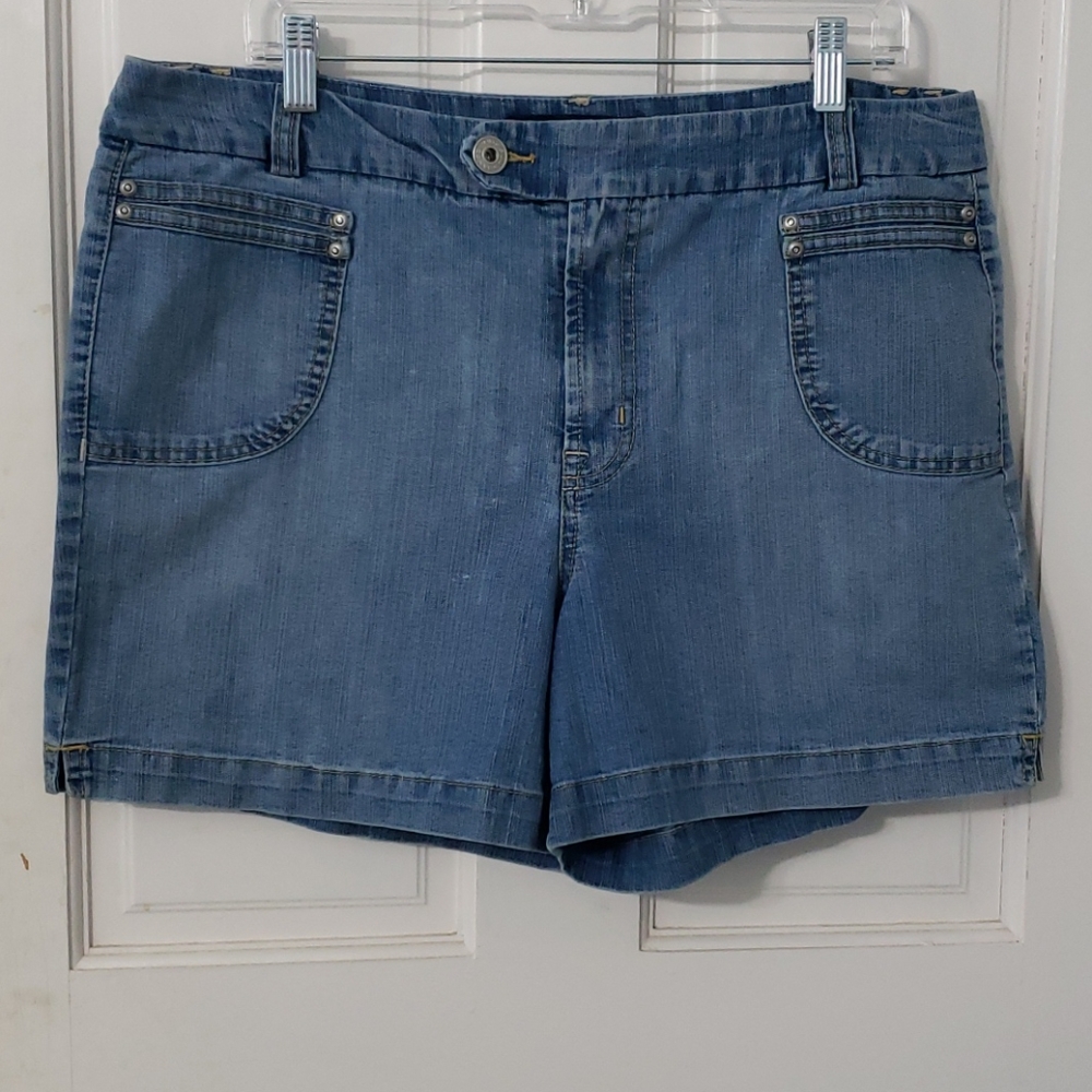 Womans Bandolinoblu Size 16 Jean Shorts